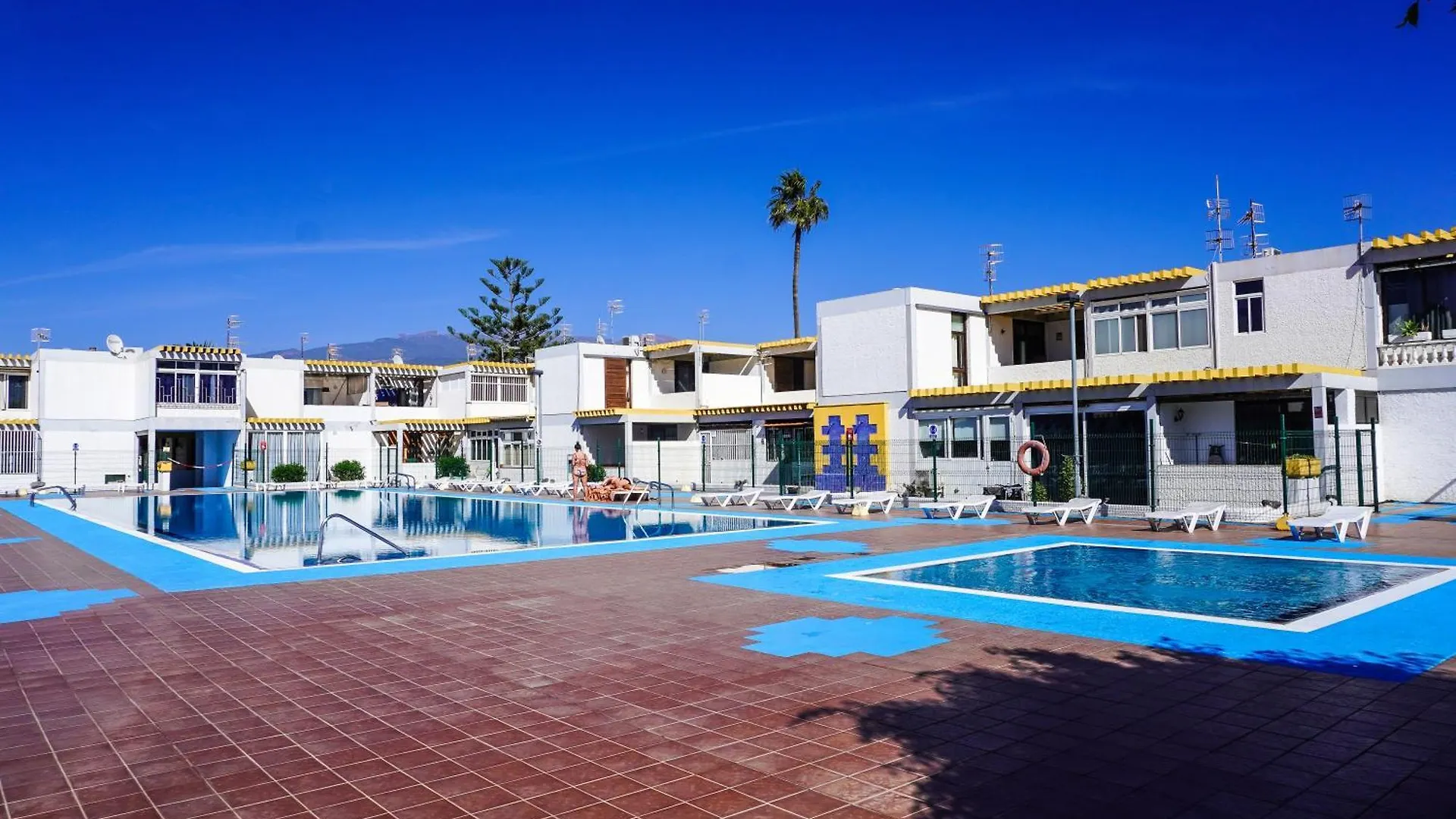 Blue Coast Apartment With Pool & Wifi Arona  Spanien